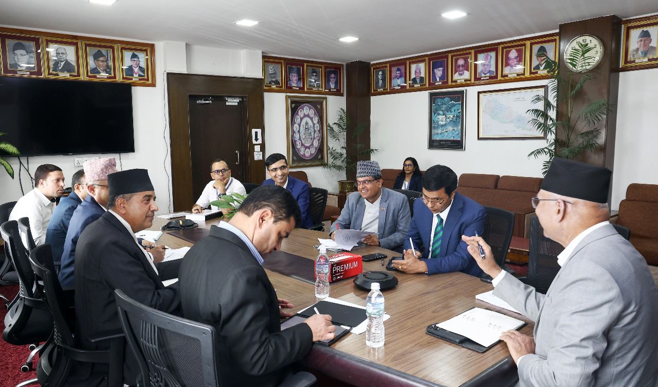 स्वास्थ्य मन्त्रालयद्वारा २१ सय जनशक्ति थप्न प्रस्ताव, बजेटको विषयमा अर्थमन्त्रालयसँग छलफल